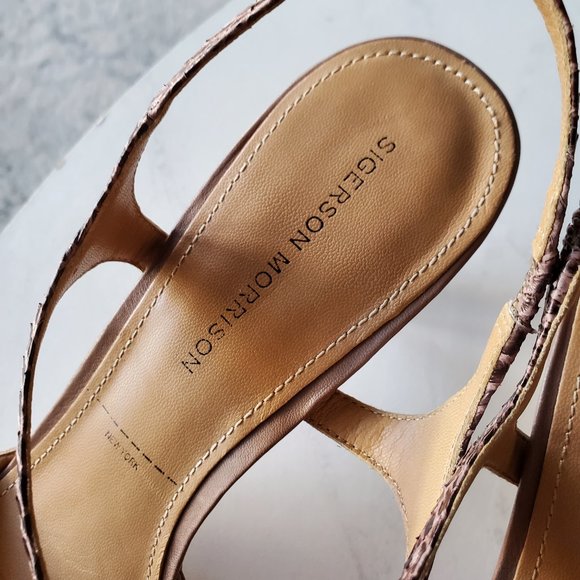 Sigerson Morrison T Strap Pointed Toe Pumps - Picture 4 of 5